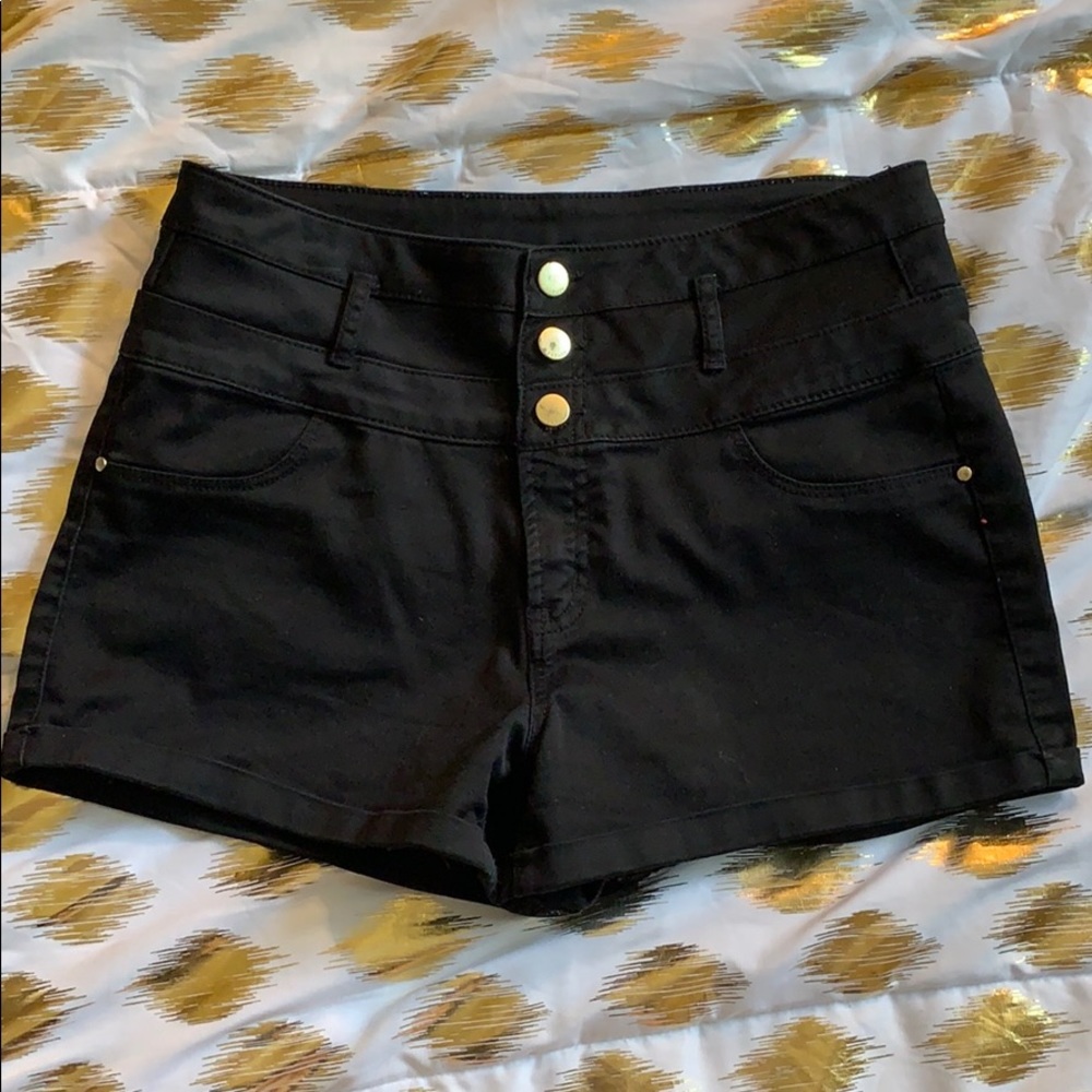 Size 10 refuge high waisted shorts